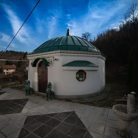 Srce 1 빌라